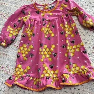 Simply Southern Collection, little girls adorable dress!  Size 6-12 months.